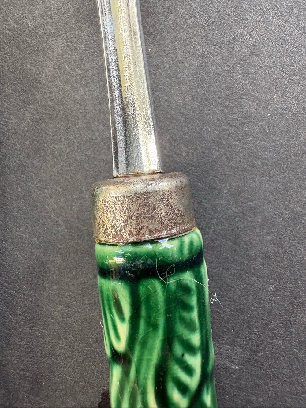 Mid-Century Ceramic Handle Seafood/Cocktail Fork Set Green and Red - Unbranded - Picture 11 of 13